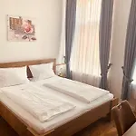 Alt-emder Buergerhaus Otel Emden