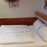 Alt-emder Buergerhaus 3*