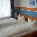 Alt-emder Buergerhaus Otel 3*