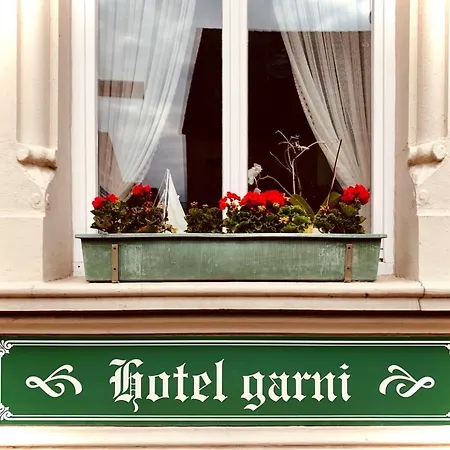 Alt-emder Buergerhaus 3* Έμντεν