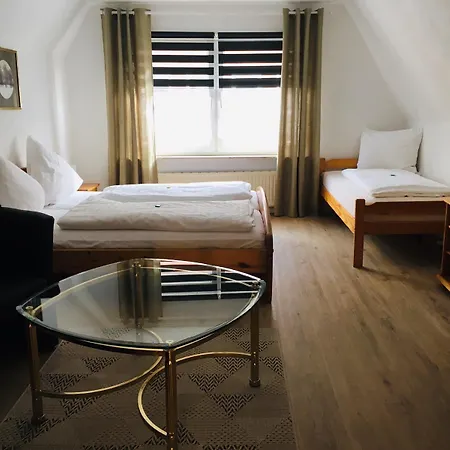 Alt-emder Buergerhaus 3*
