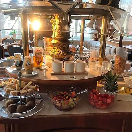 Alt-emder Buergerhaus 3* إمدن