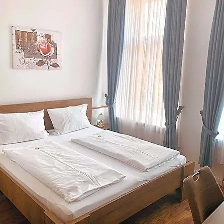 Alt-emder Buergerhaus Ξενοδοχείο