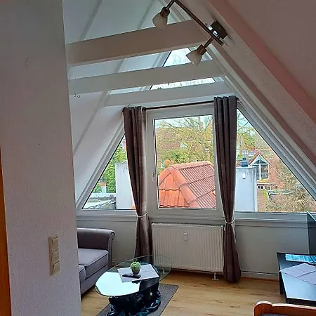 Alt-emder Buergerhaus إمدن