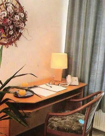 Alt-emder Buergerhaus Ξενοδοχείο 3*